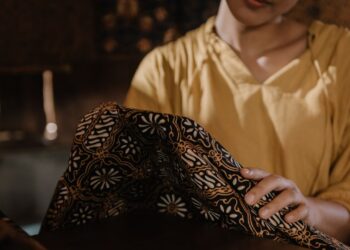 Batik: Seni Tradisional Indonesia yang Semakin Keren