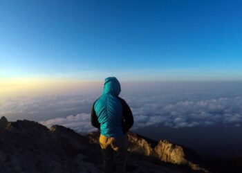 Yadnya Kasada, Upacara Adat nan Sakral Orang Tengger di Gunung Bromo