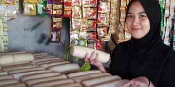 Warung Tengah Alas: Warung Tradisional dengan Jajanan Getuk Gulung yang Menggiurkan