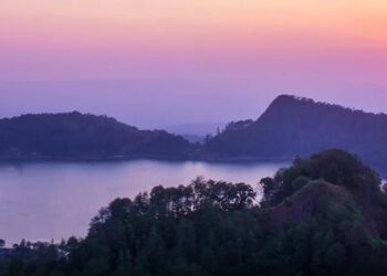 Telaga Ngebel: Keindahan dan Keunikan Objek Wisata di Ponorogo